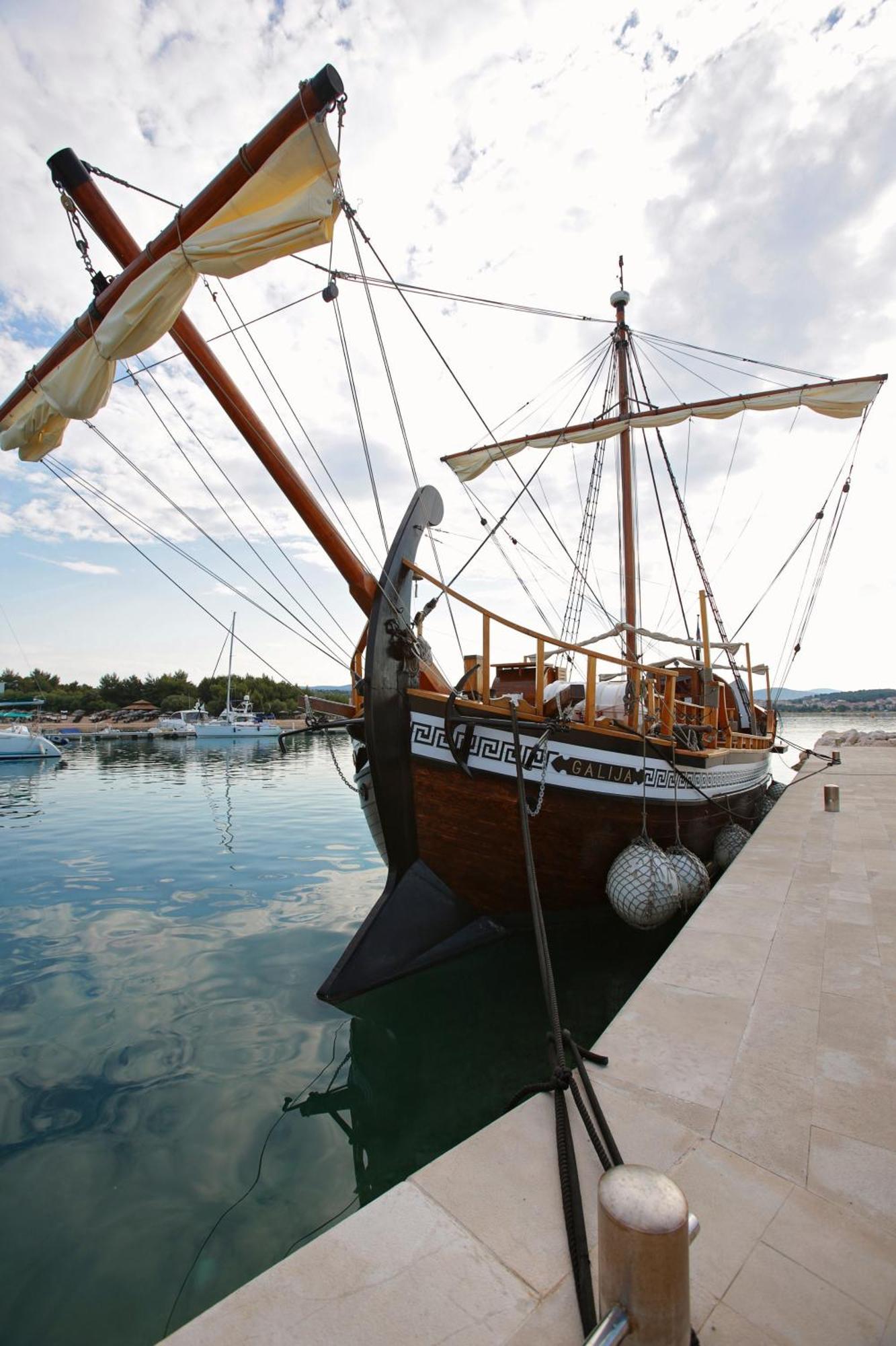 Amadria Park Camping Sibenik Mobile Homes Экстерьер фото